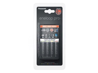 Bateriju lādētājs Panasonic eneloop 1-4 AA/AAA, 4 x R6/AA 2500 mAh, melns